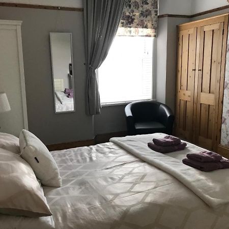 Wisteria House Apartment Plymouth Bagian luar foto